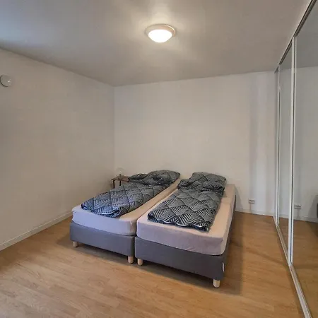 Amazing In With House Sea View Apartman *